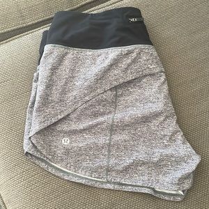 Lululemon speed up low rise lined short 4”